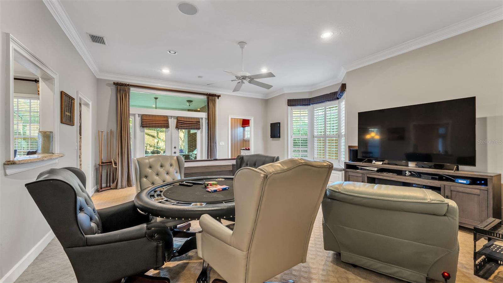 Image 27 of 83 For 6101 Pier Place Drive