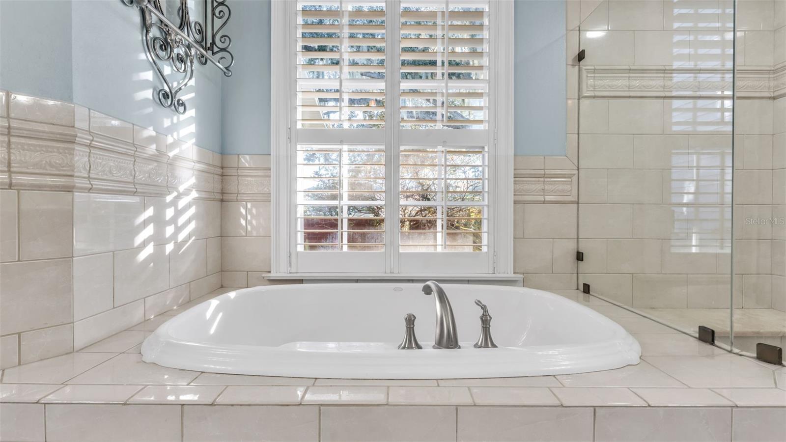 Image 44 of 83 For 6101 Pier Place Drive