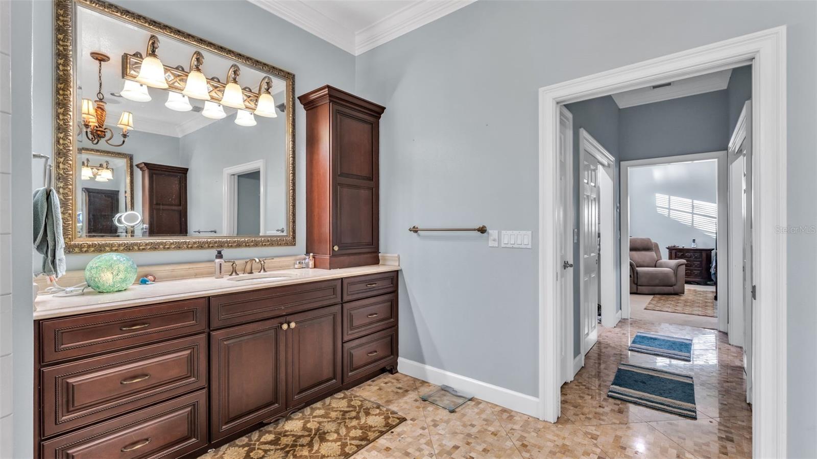 Image 46 of 83 For 6101 Pier Place Drive