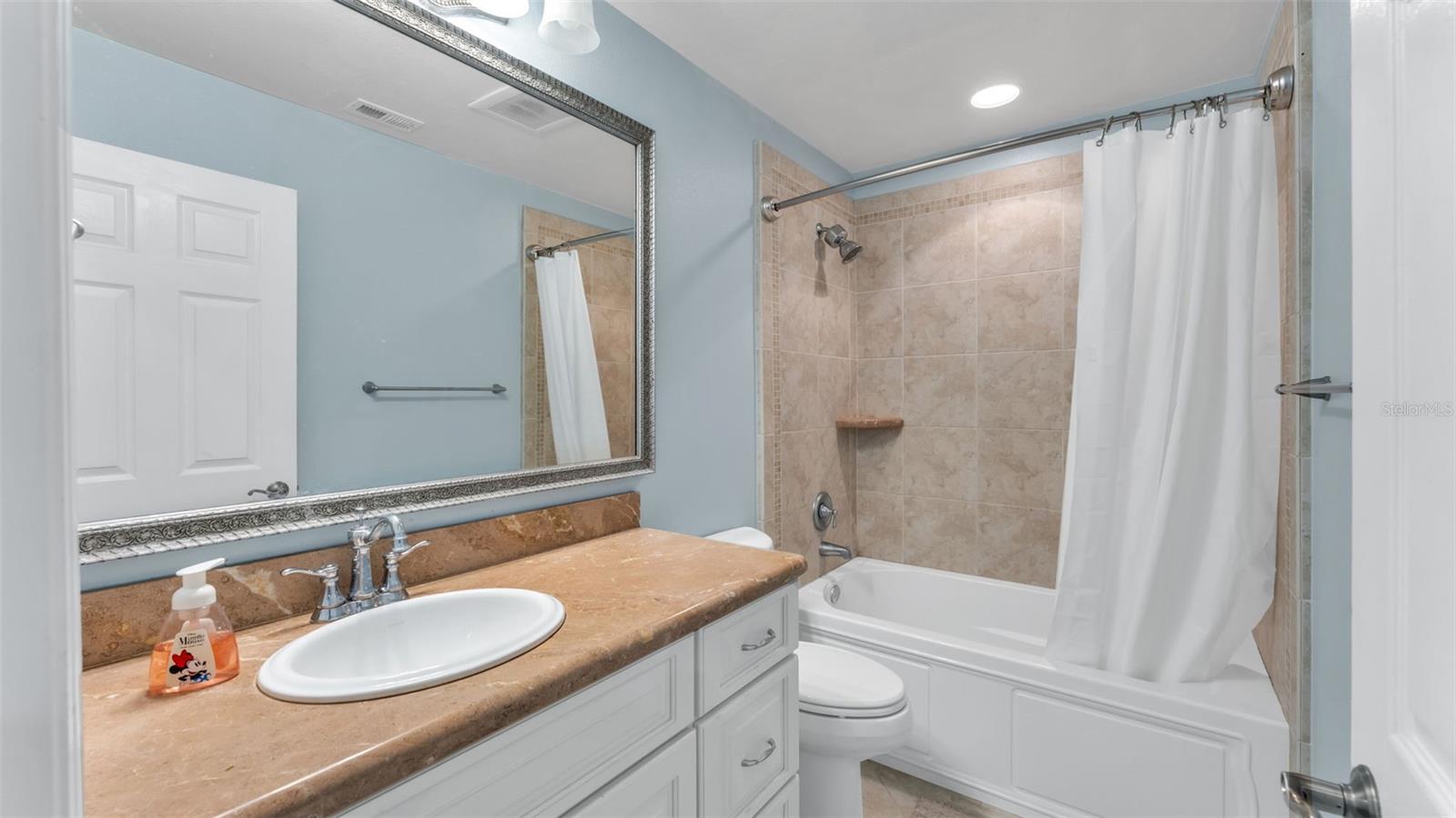 Image 54 of 83 For 6101 Pier Place Drive