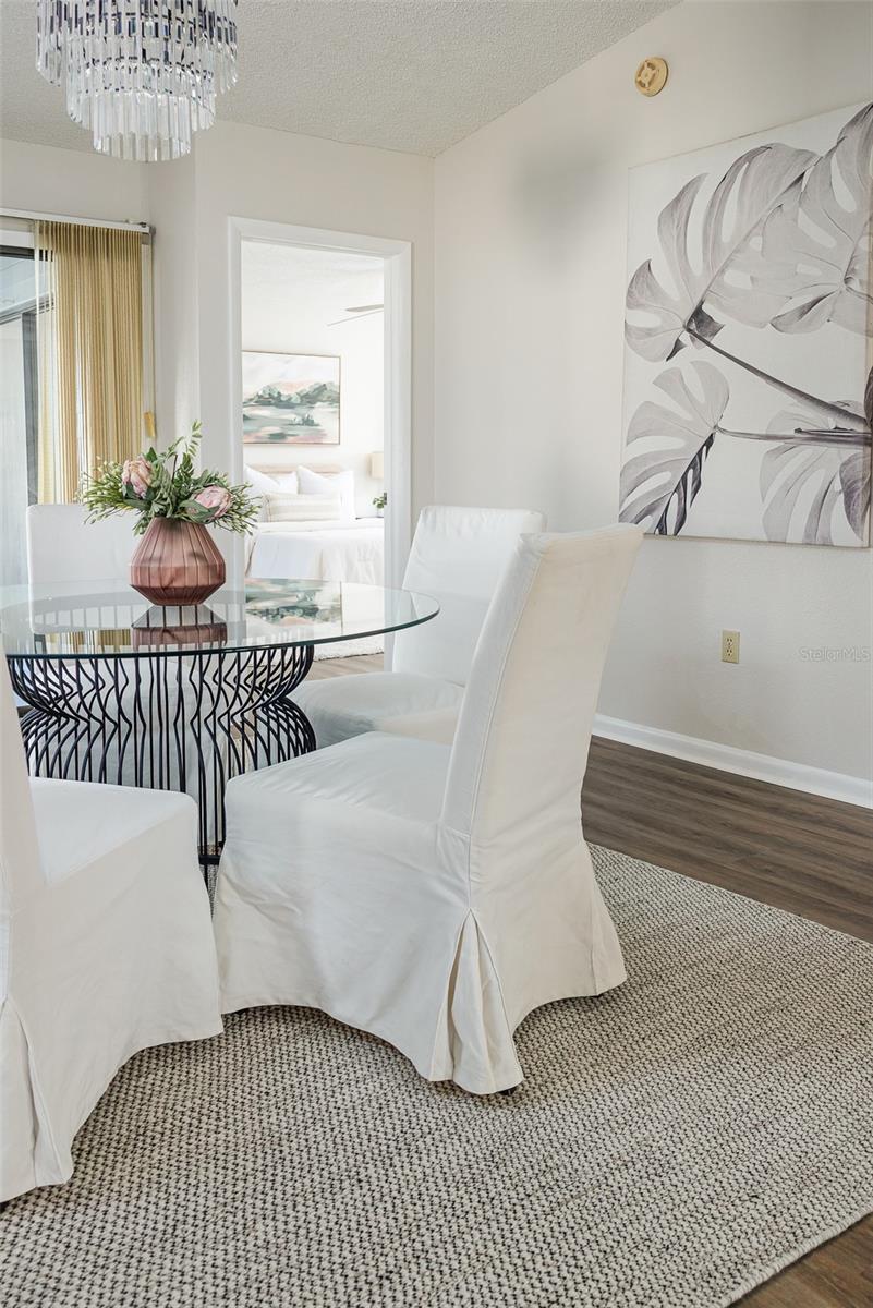 Image 14 of 36 For 3203 Prairie Dunes Circle E