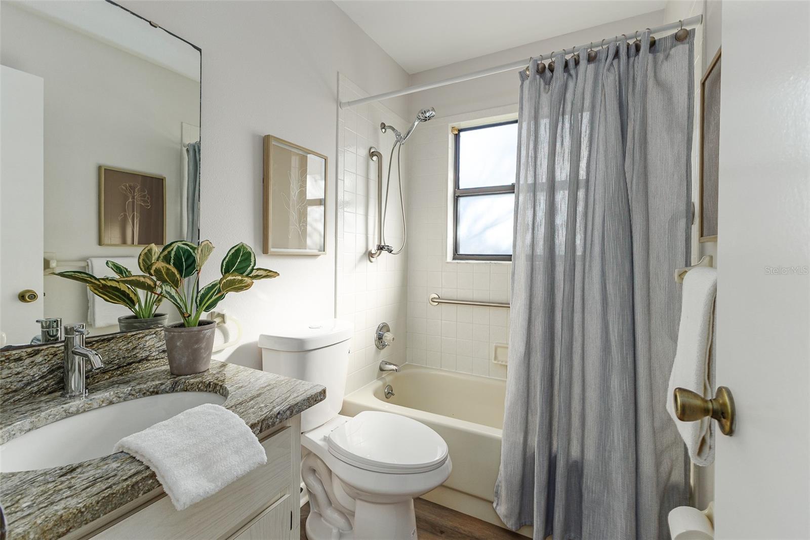 Image 30 of 36 For 3203 Prairie Dunes Circle E