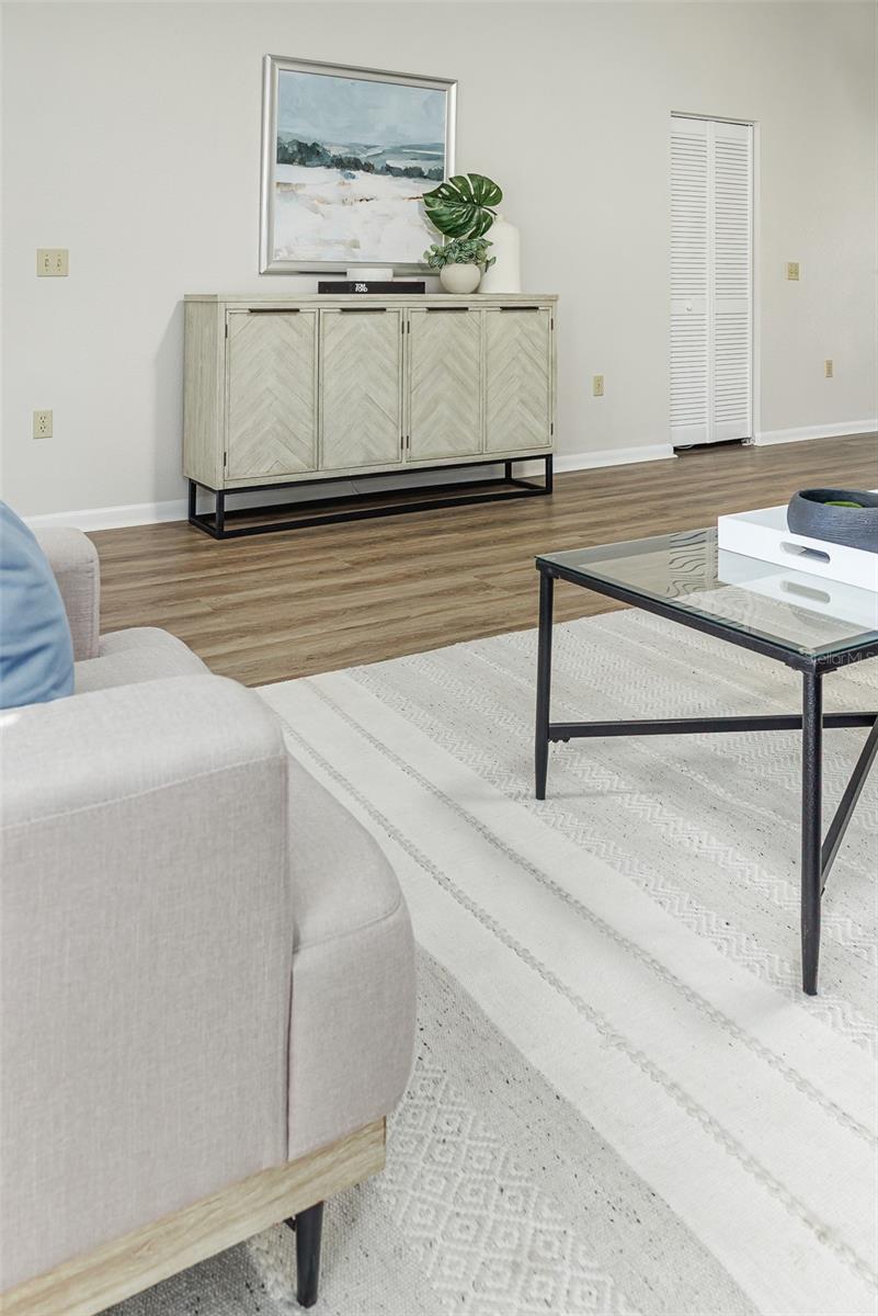 Image 6 of 36 For 3203 Prairie Dunes Circle E