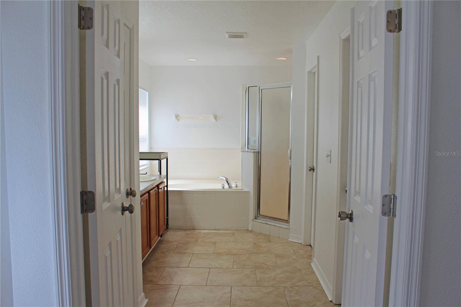 Image 19 of 36 For 5150 Michelle Street