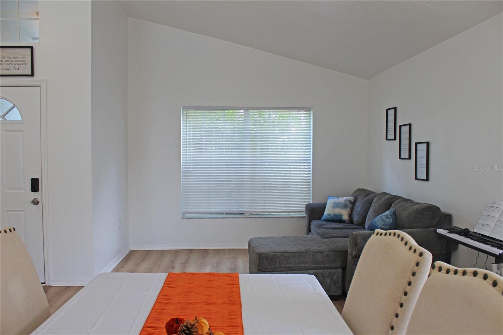 Image 7 of 36 For 5150 Michelle Street