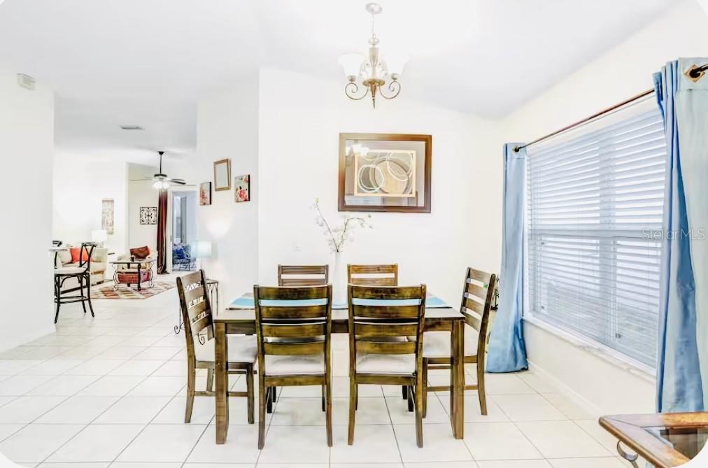 Image 16 of 26 For 2605 Chatham Circle