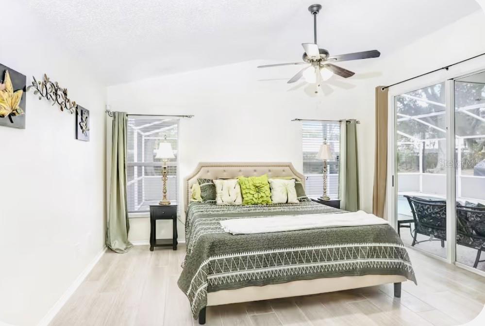 Image 17 of 26 For 2605 Chatham Circle