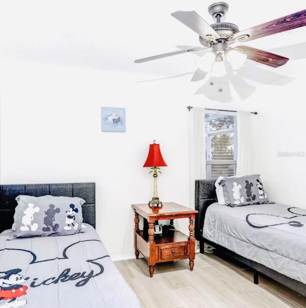 Image 19 of 26 For 2605 Chatham Circle