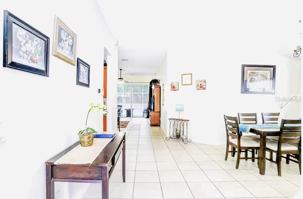 Image 2 of 26 For 2605 Chatham Circle