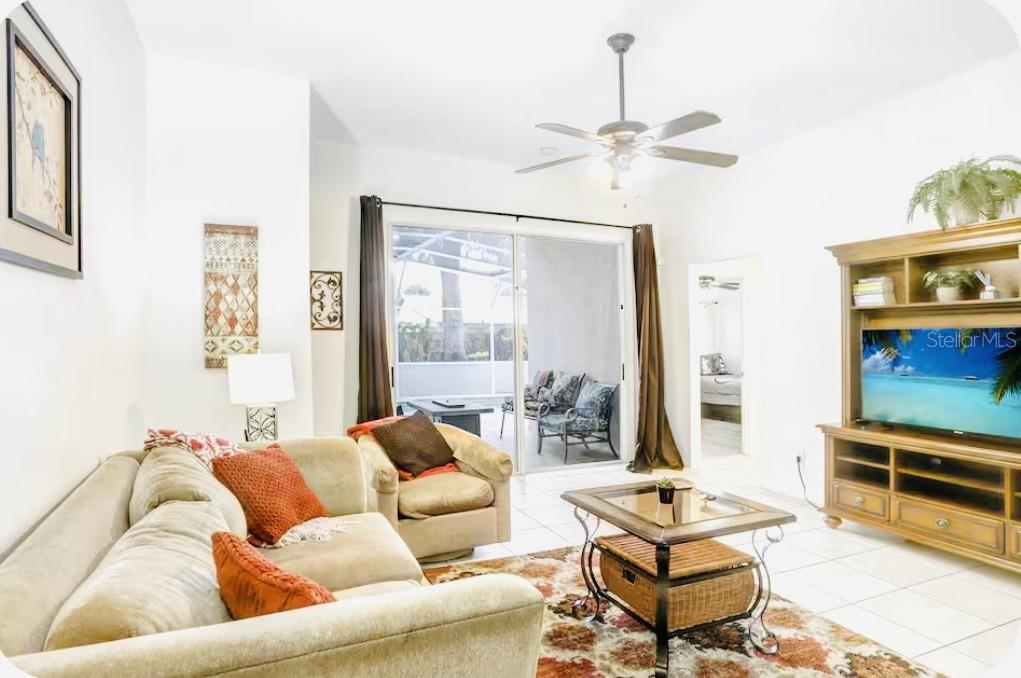 Image 8 of 26 For 2605 Chatham Circle