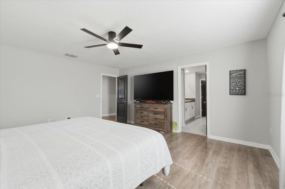 Image 19 of 51 For 2175 Old Mining Road