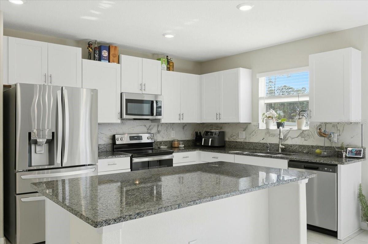 Image 7 of 51 For 2175 Old Mining Road