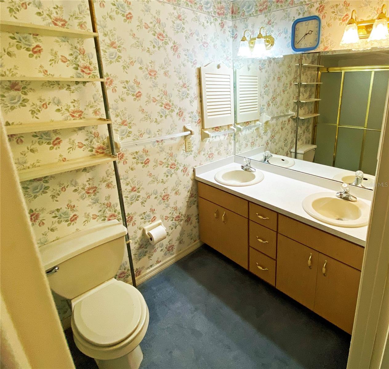 Image 7 of 11 For 1518 Oakview Circle Se