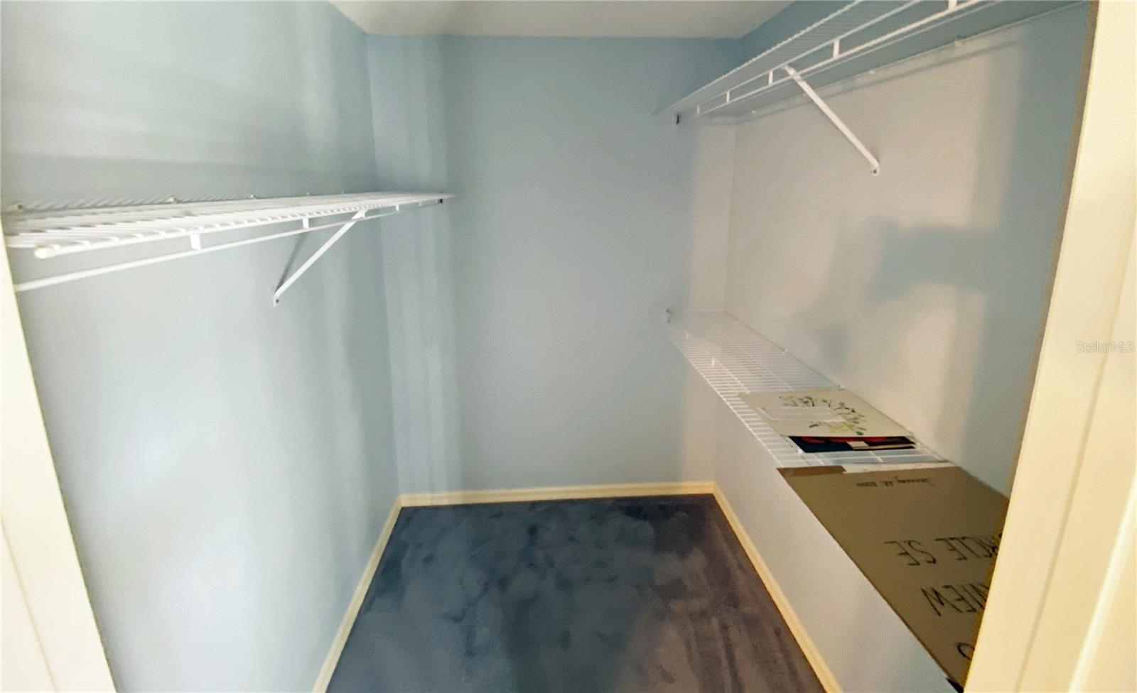 Image 8 of 11 For 1518 Oakview Circle Se