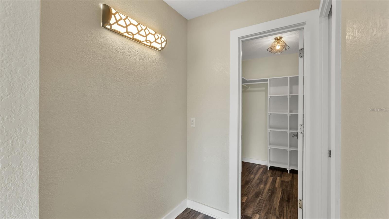 Image 16 of 56 For 614 Mountain Lake Place