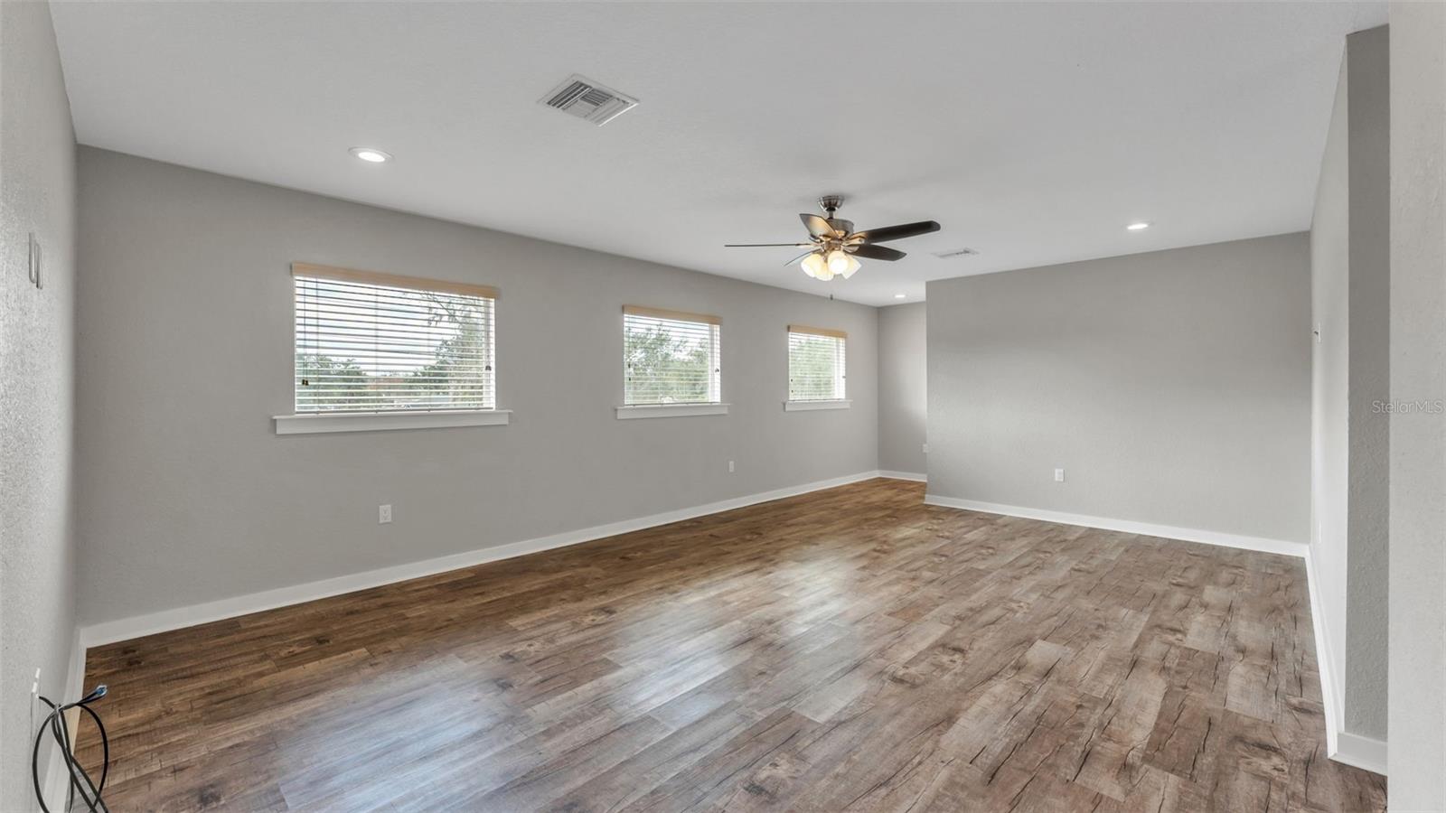 Image 34 of 56 For 614 Mountain Lake Place