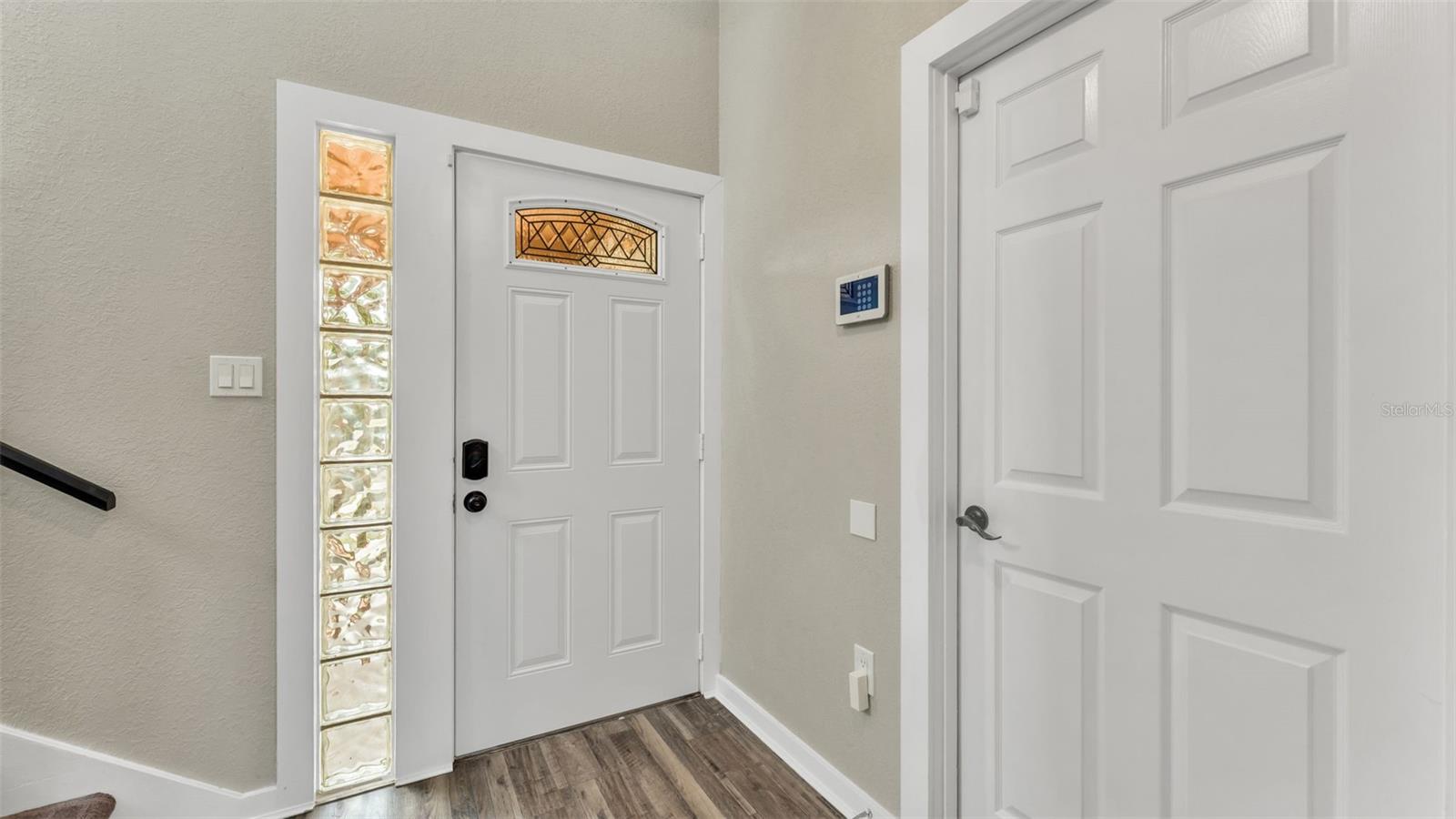 Image 4 of 56 For 614 Mountain Lake Place