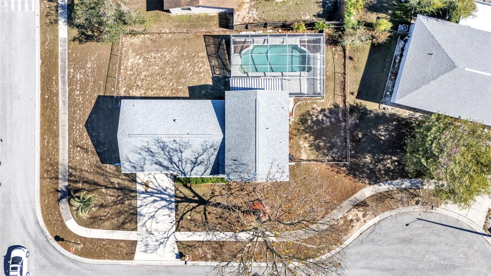 Image 49 of 54 For 1203 Brandon Lakes Circle