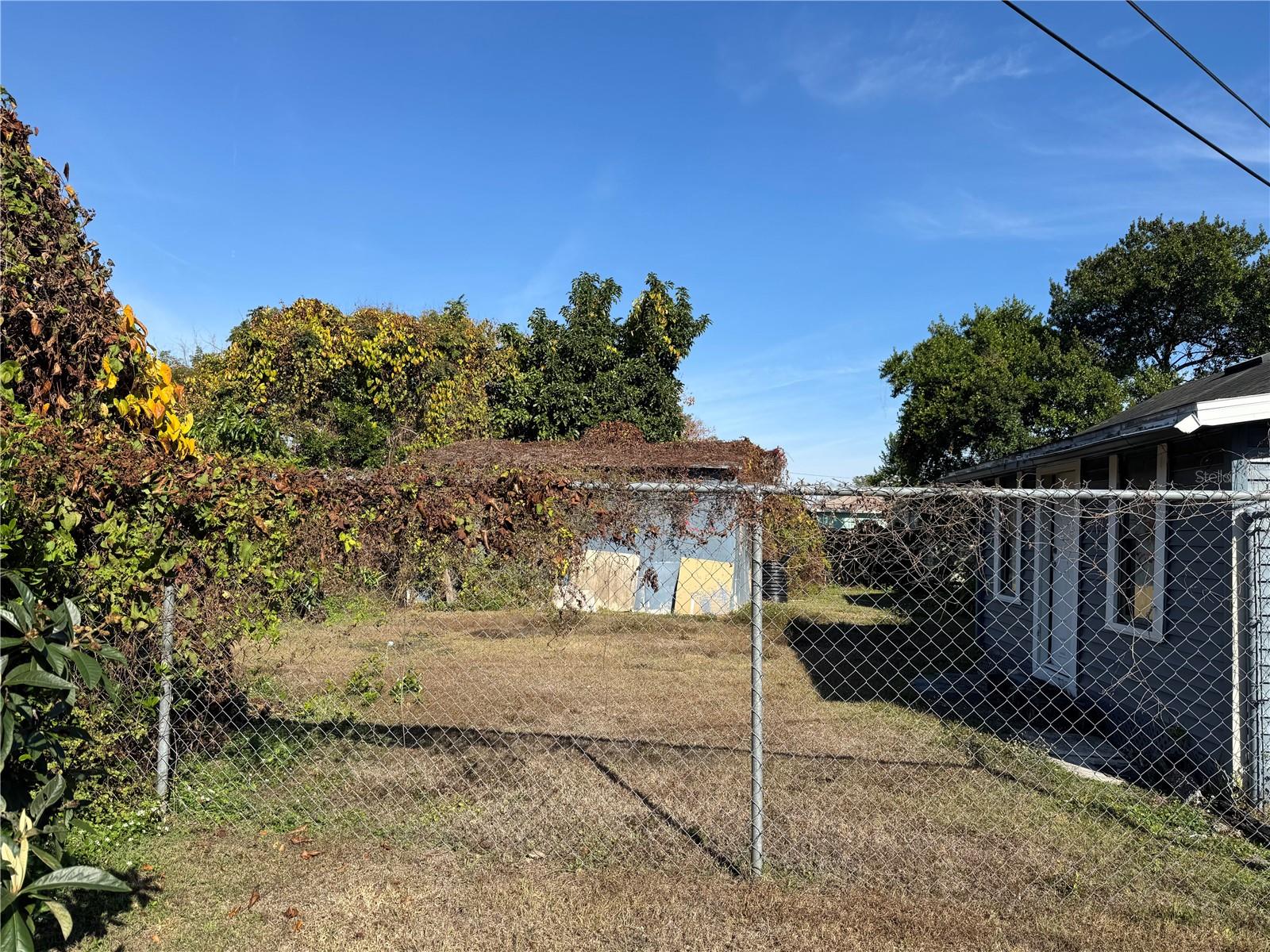 Image 16 of 17 For 1049 Plateau Avenue