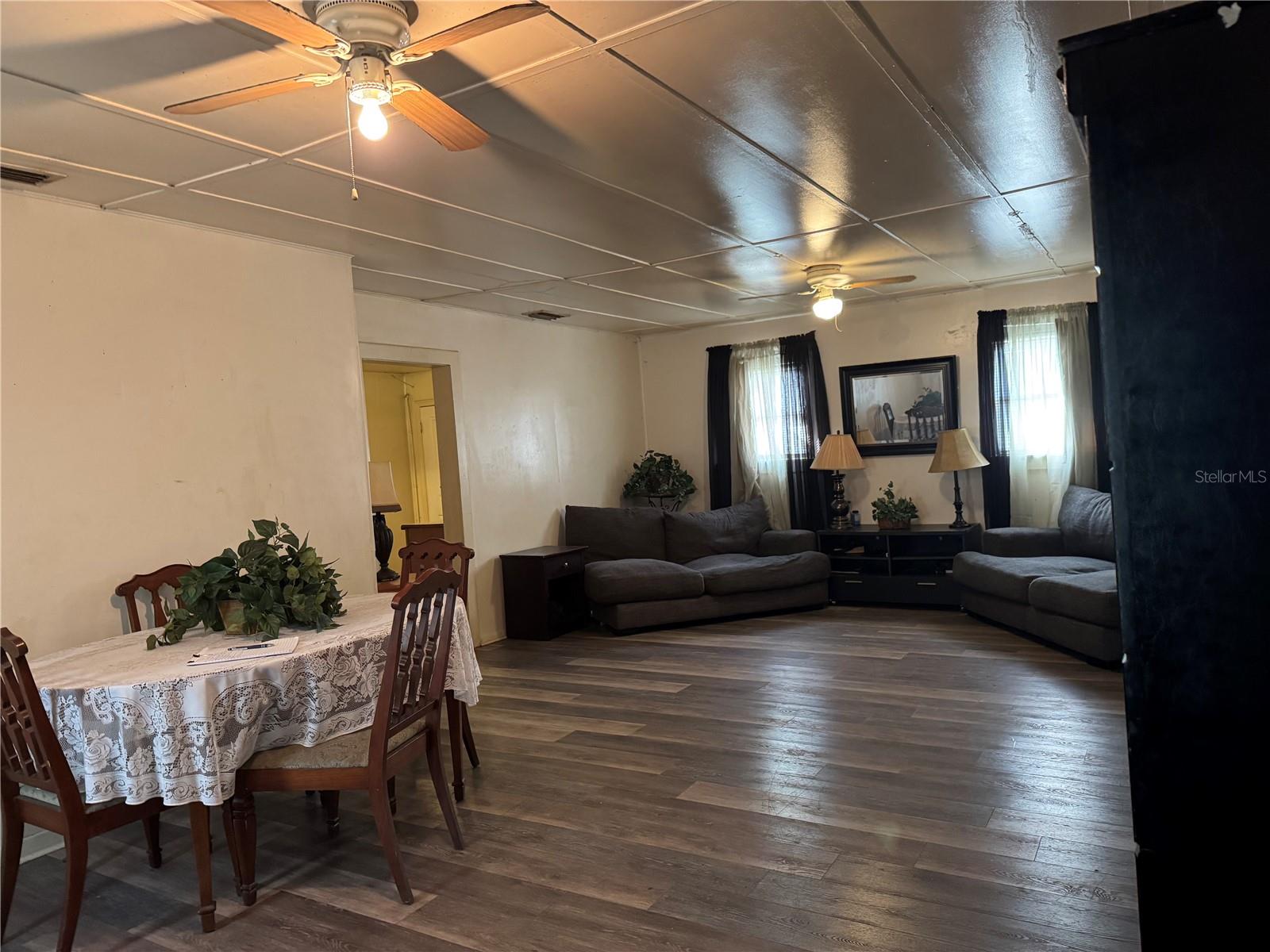 Image 3 of 17 For 1049 Plateau Avenue