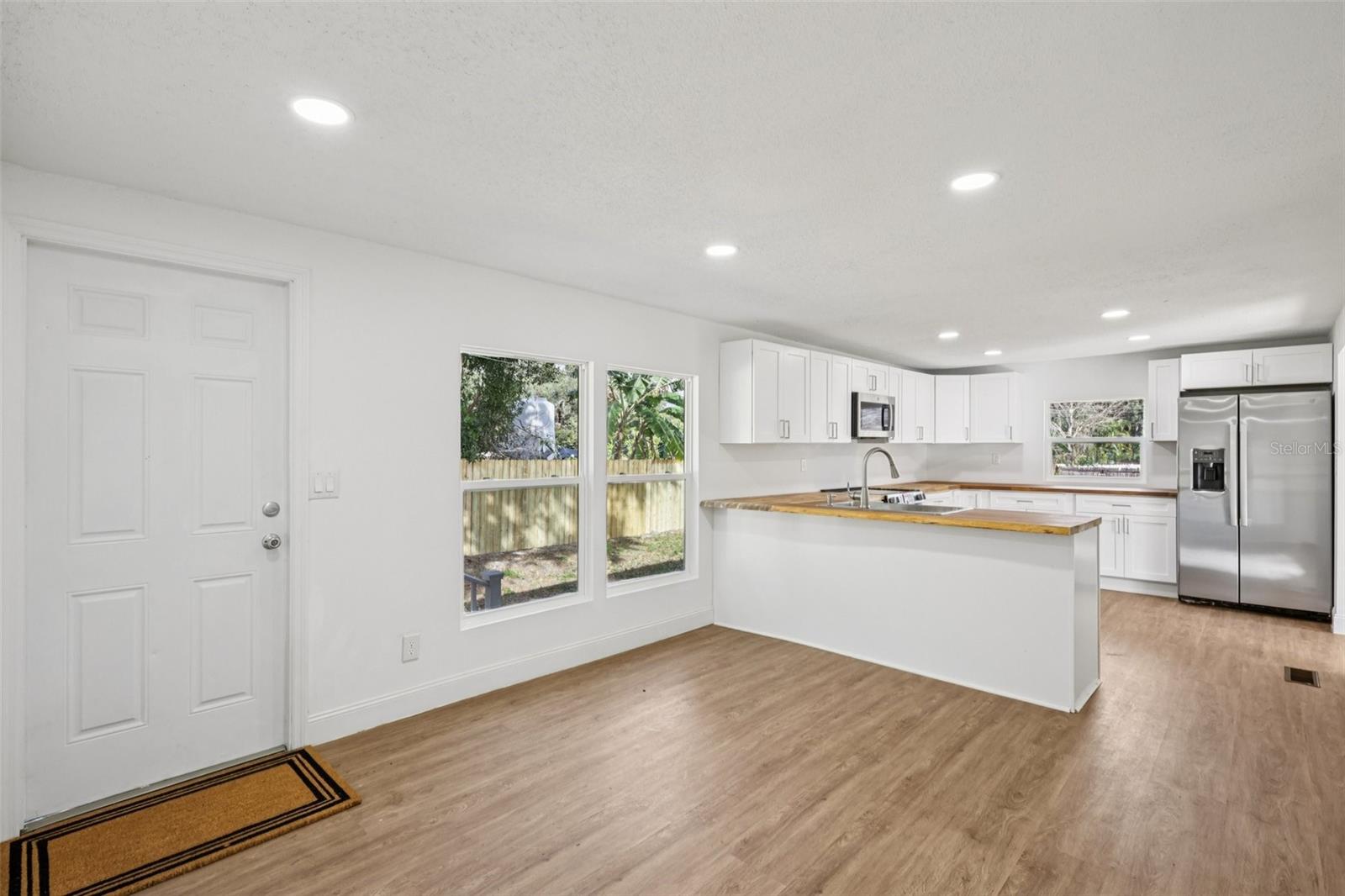 Image 11 of 34 For 1427 Combee Lane