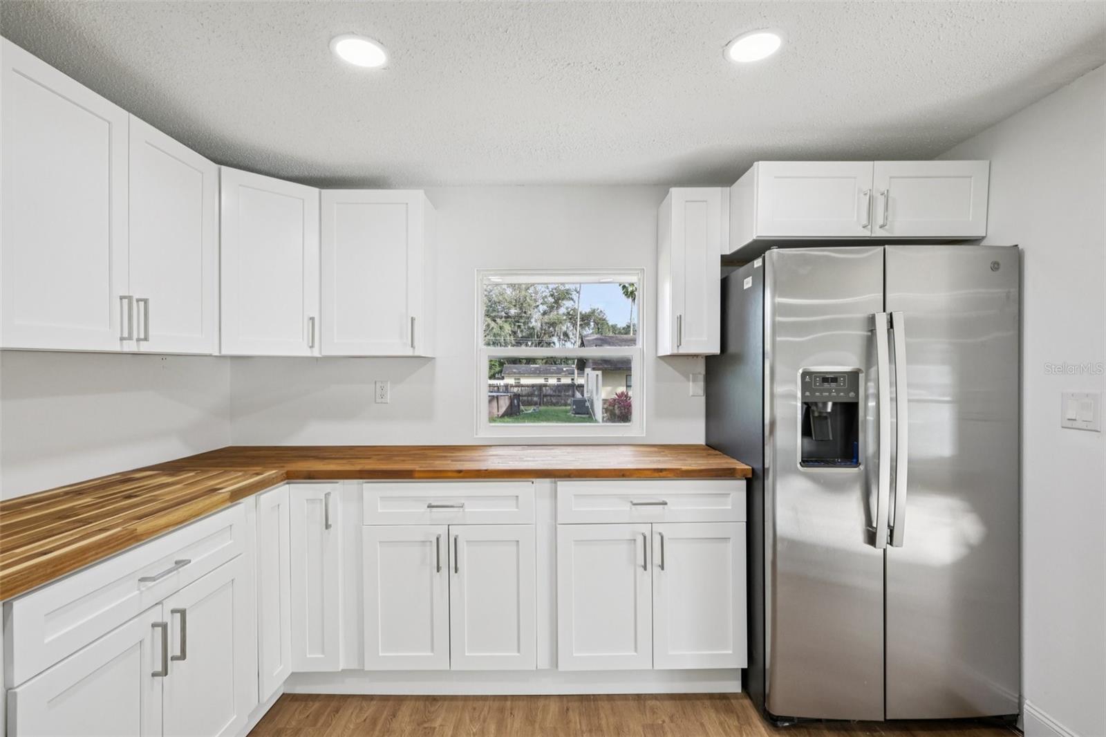 Image 14 of 34 For 1427 Combee Lane