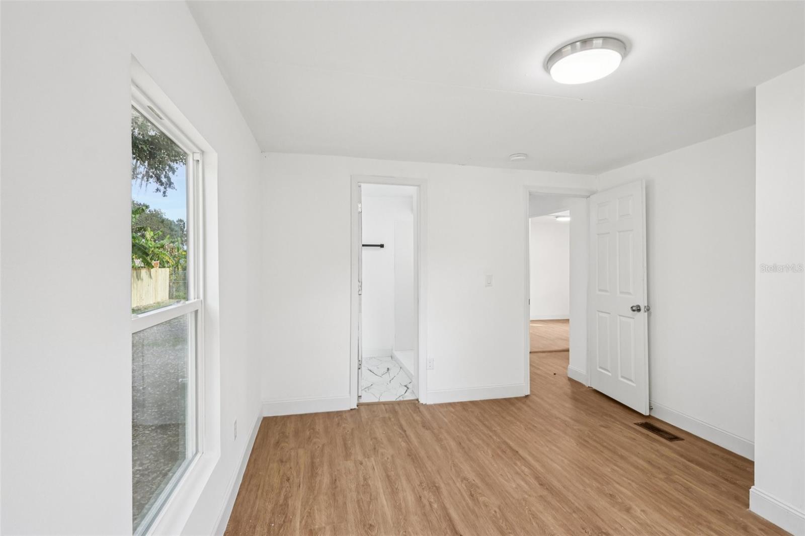 Image 19 of 34 For 1427 Combee Lane