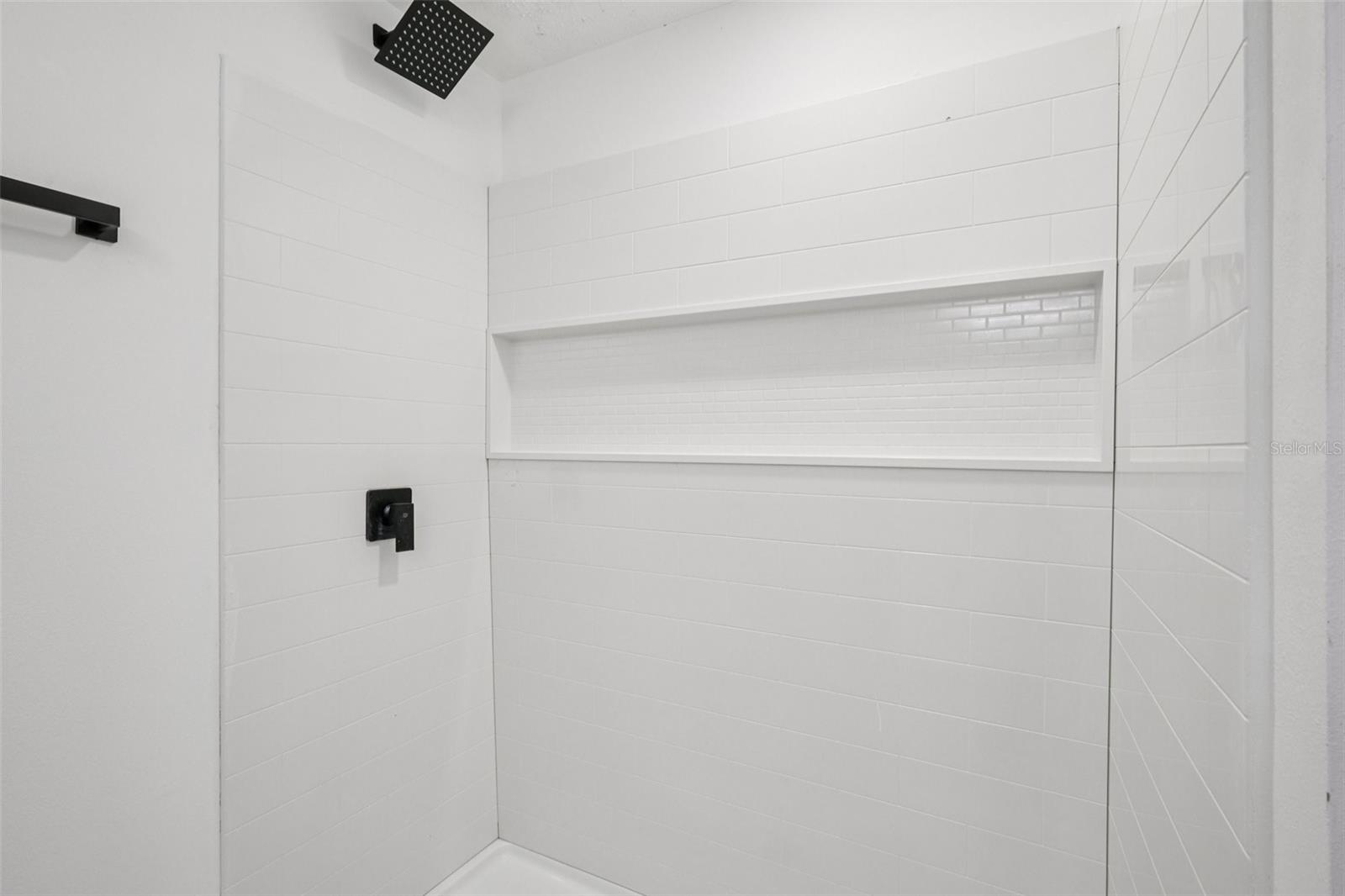 Image 21 of 34 For 1427 Combee Lane