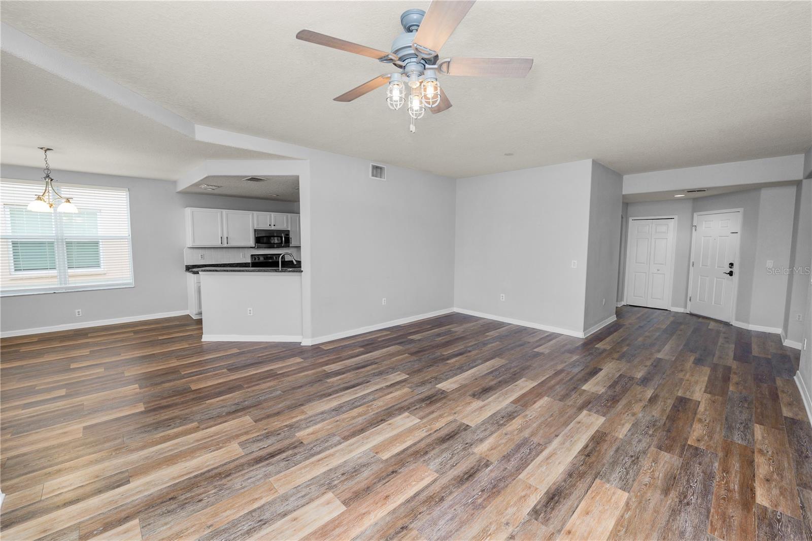 Image 10 of 79 For 3901 Serenade Lane 1