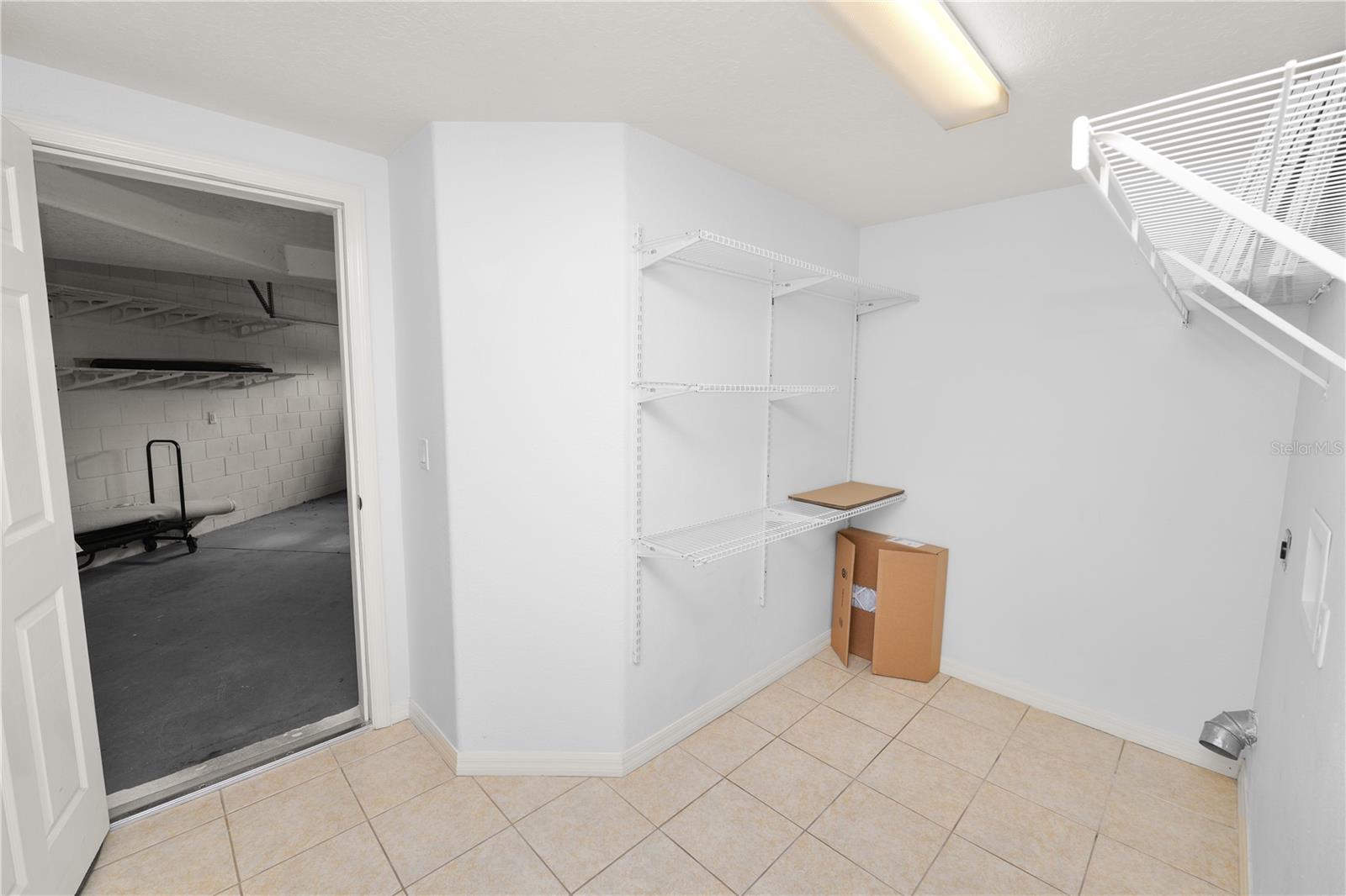 Image 26 of 79 For 3901 Serenade Lane 1