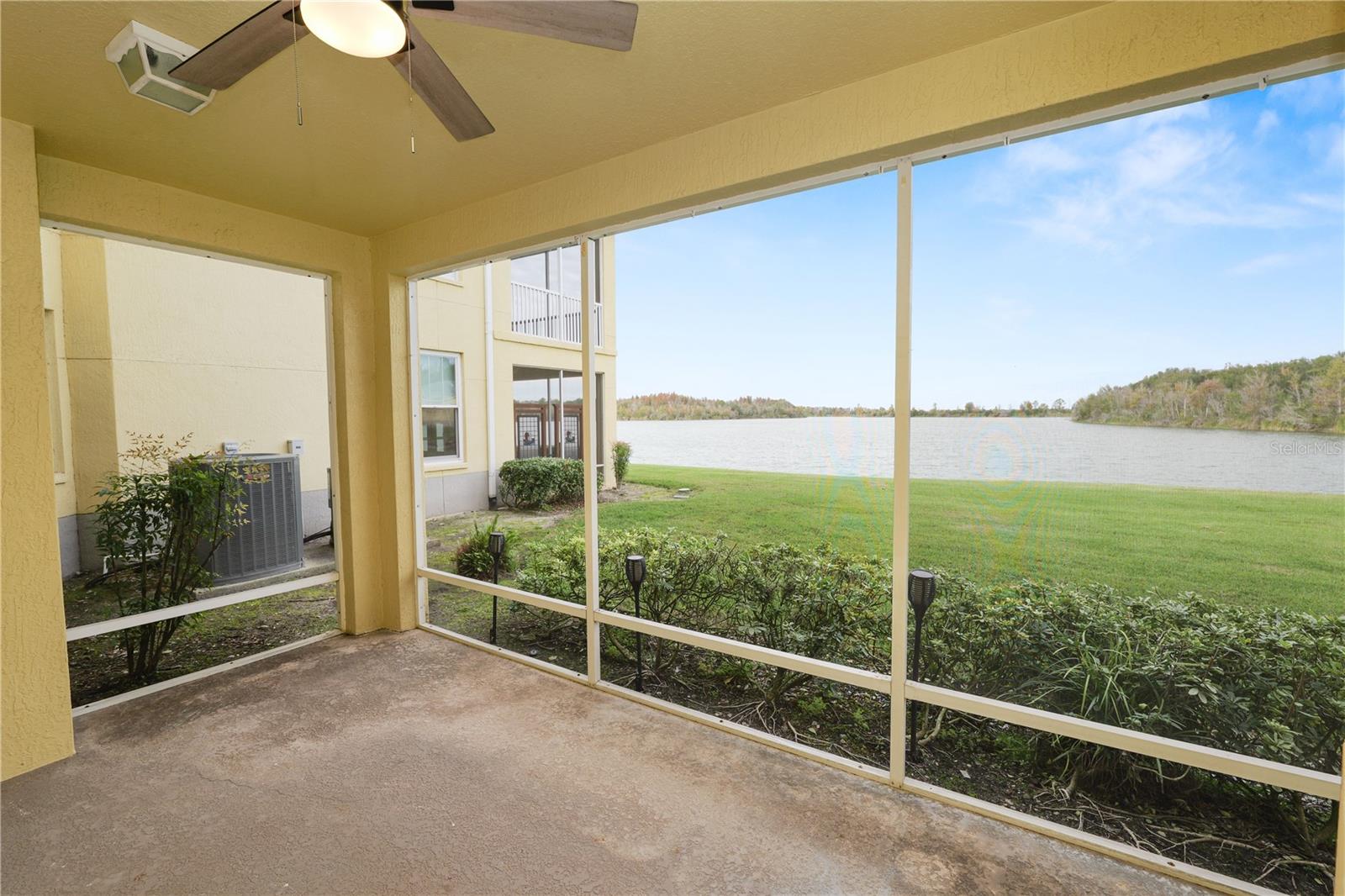 Image 37 of 79 For 3901 Serenade Lane 1