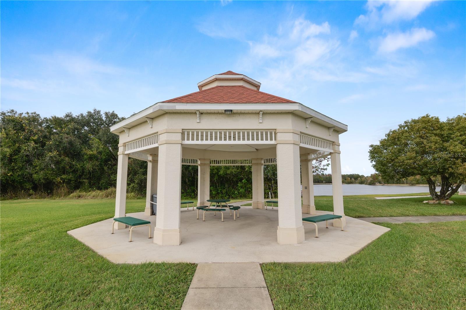 Image 50 of 79 For 3901 Serenade Lane 1