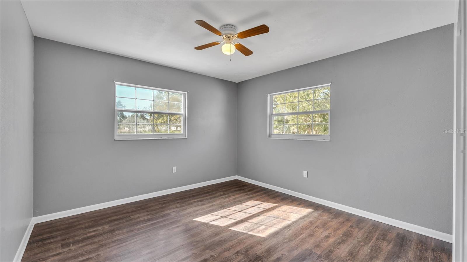 Image 29 of 54 For 508 Saint Cloud Avenue