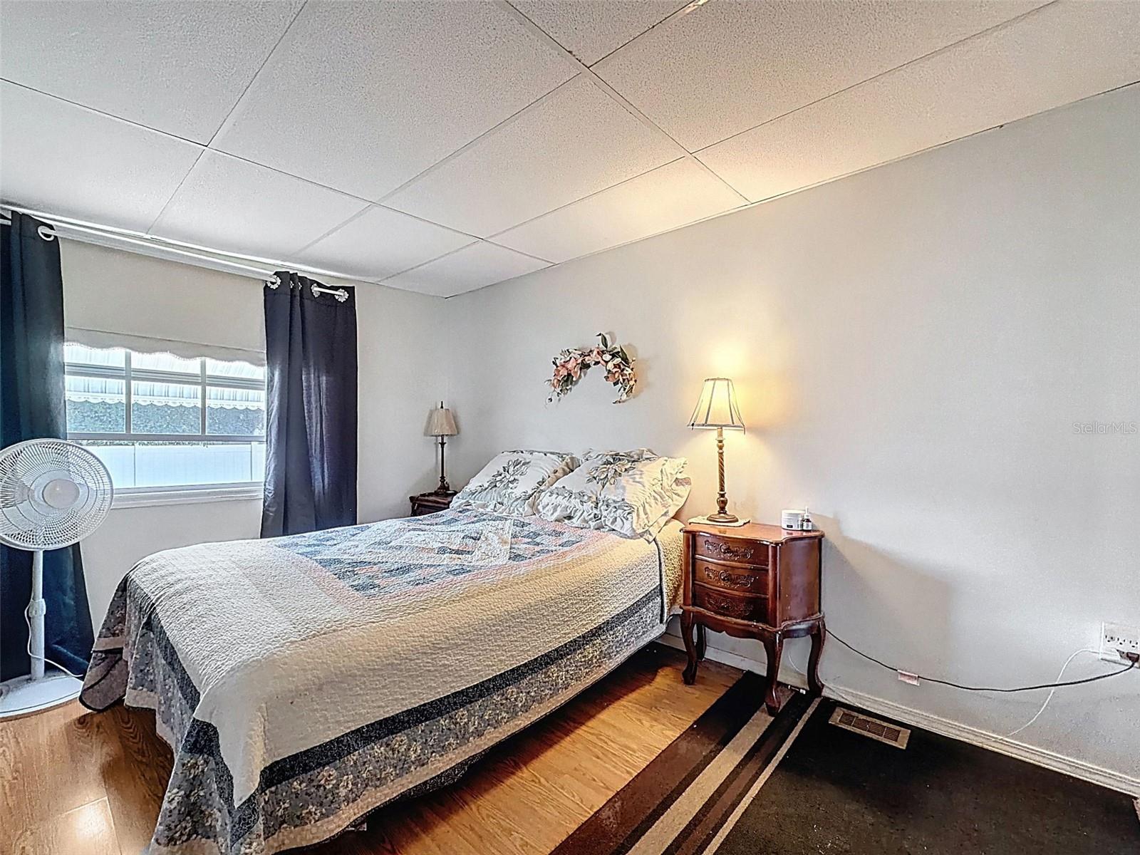 Image 20 of 42 For 1823 Blue Lake Drive