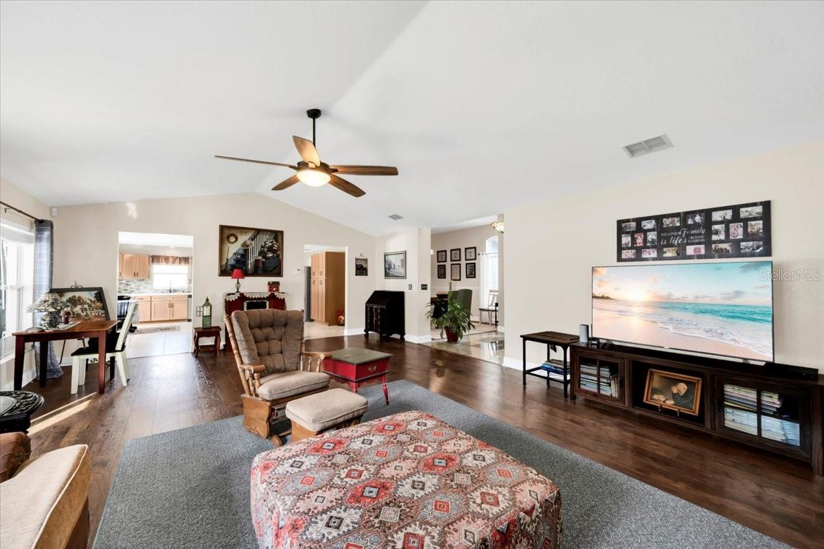 Image 13 of 57 For 6789 Ashbury Drive