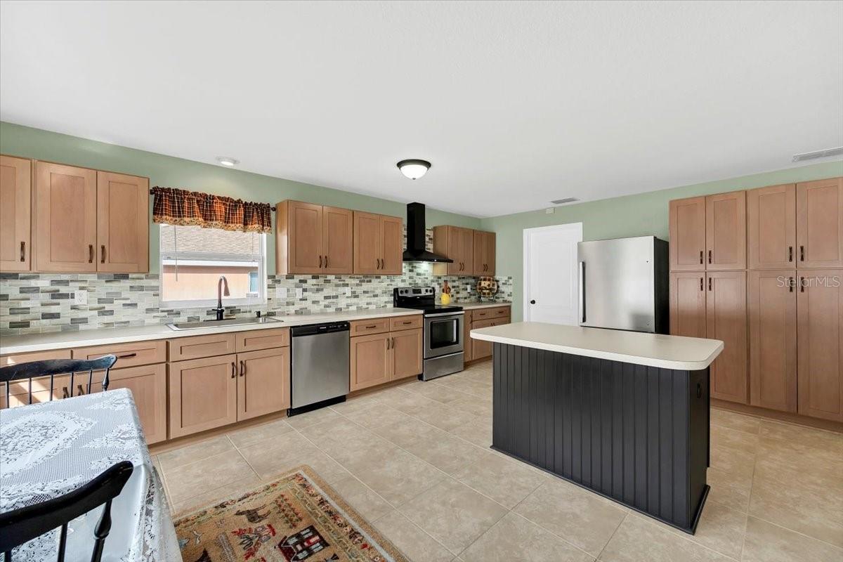 Image 17 of 57 For 6789 Ashbury Drive