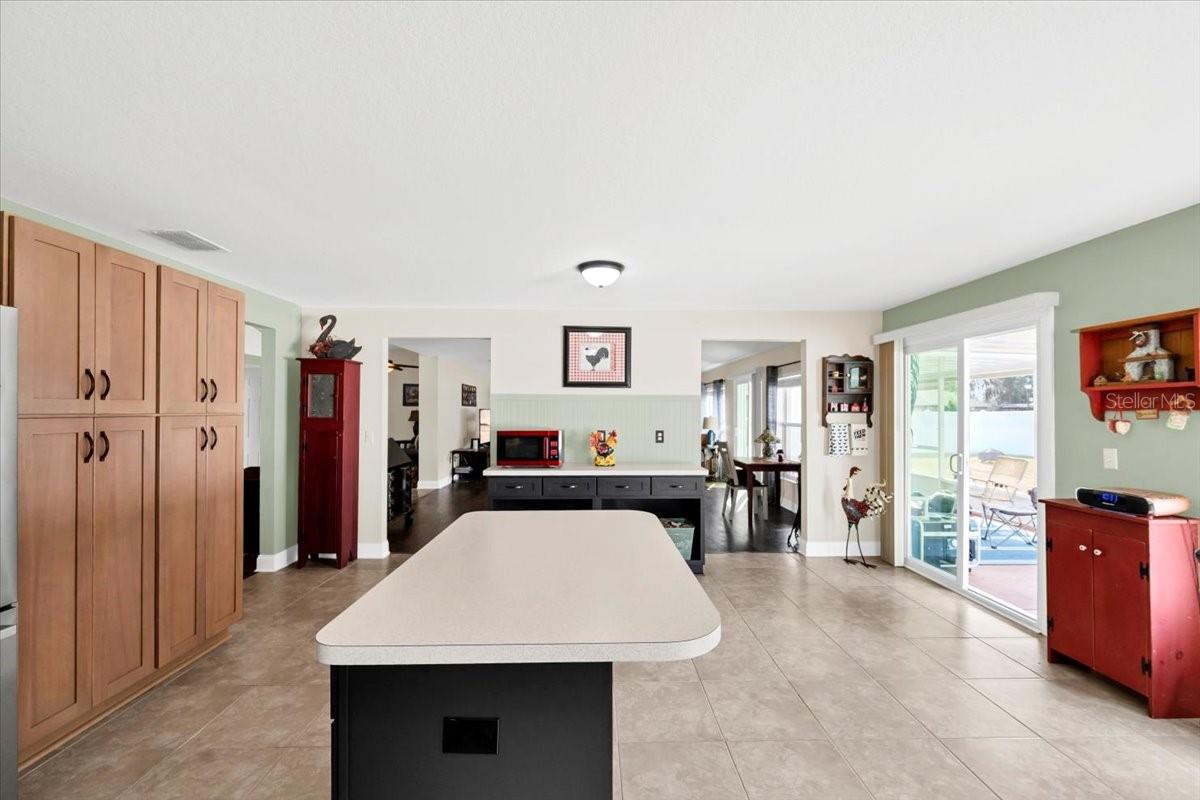 Image 20 of 57 For 6789 Ashbury Drive