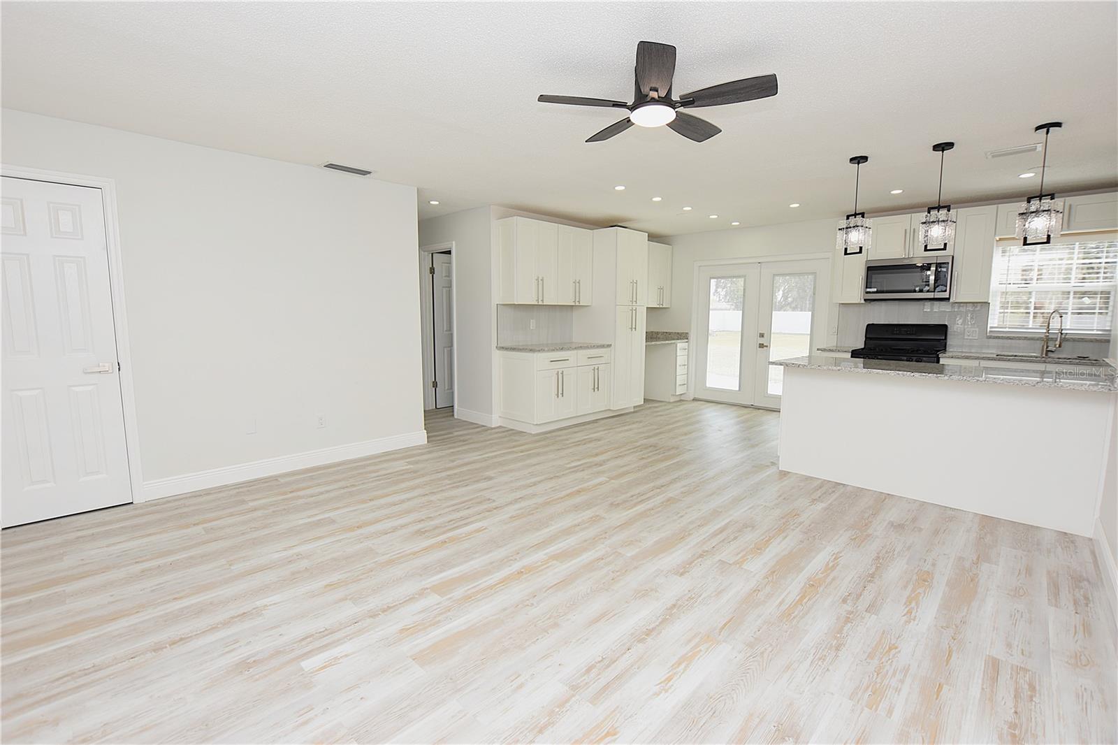 Image 12 of 38 For 4208 Ridge Road