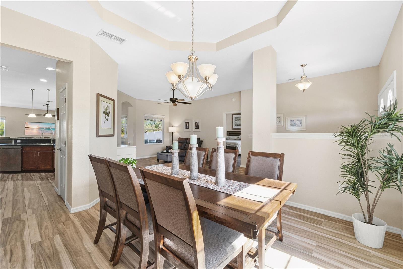 Image 18 of 37 For 7949 Princeton Manor Circle