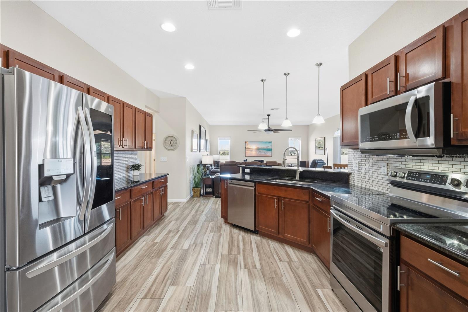 Image 24 of 37 For 7949 Princeton Manor Circle