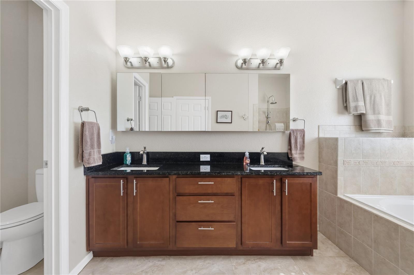 Image 7 of 37 For 7949 Princeton Manor Circle