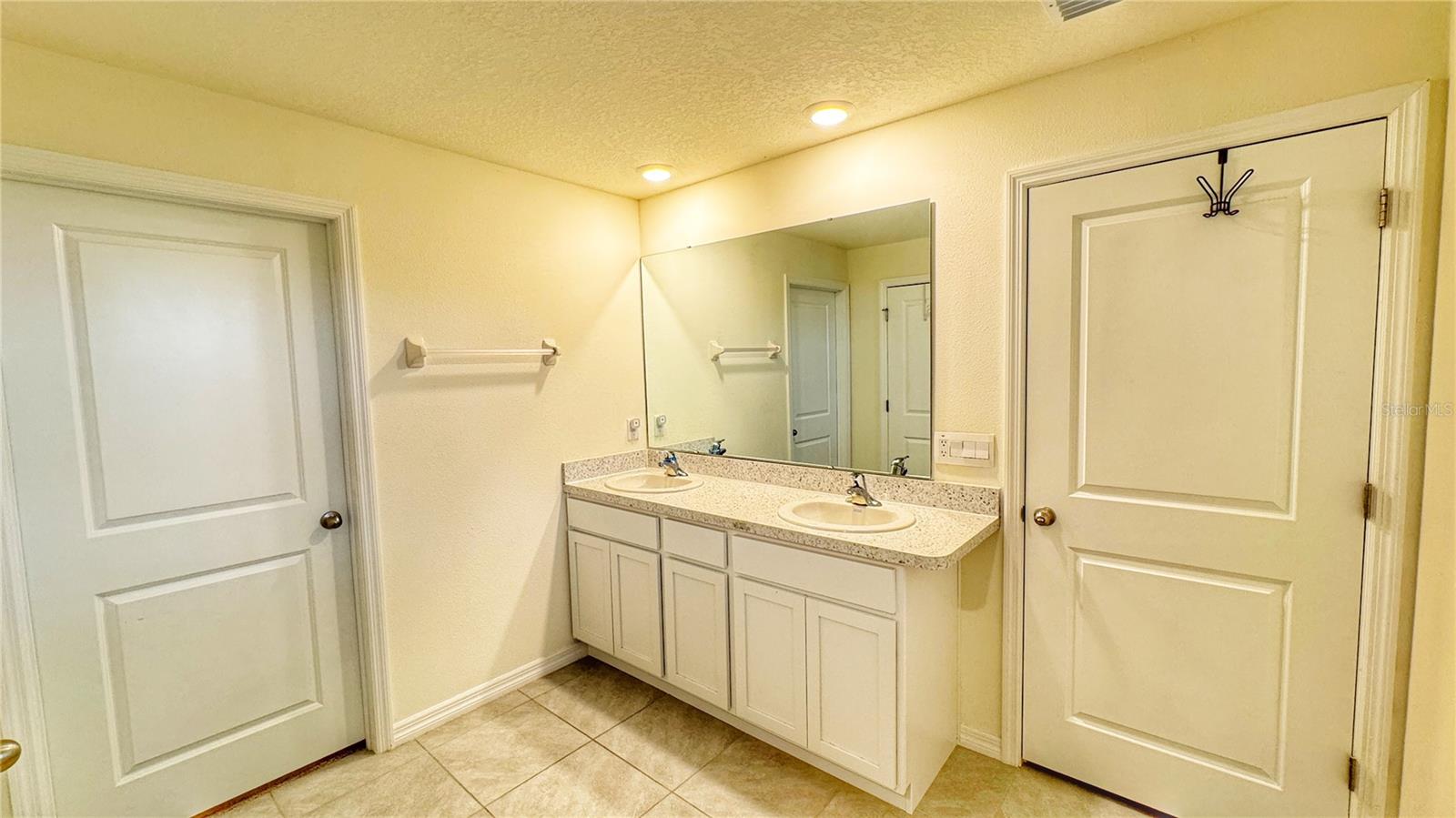 Image 12 of 19 For 1206 Tahitian Sunrise Drive