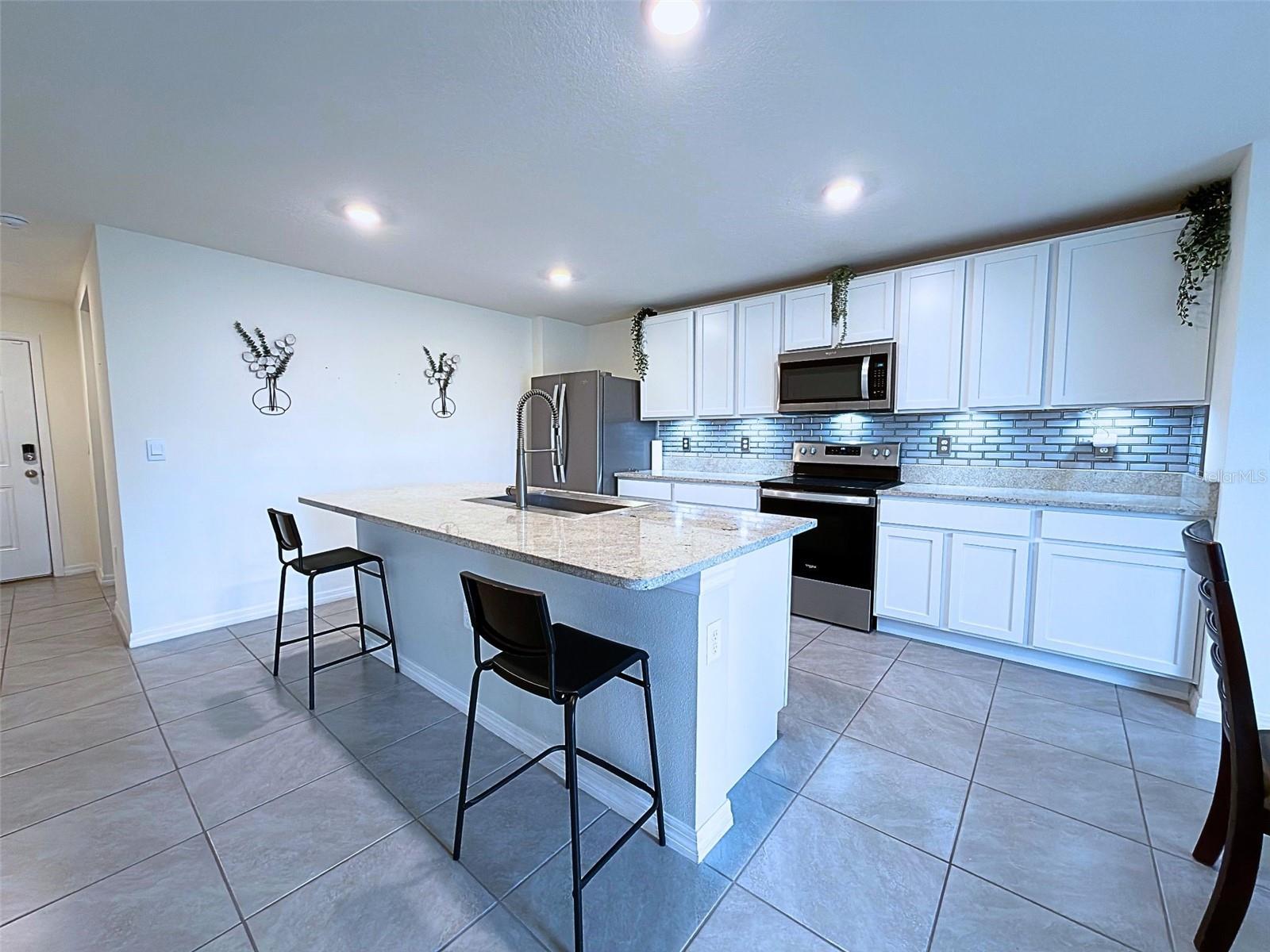 Image 2 of 19 For 1206 Tahitian Sunrise Drive