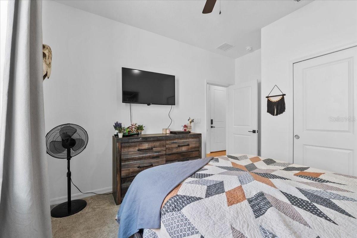 Image 19 of 38 For 546 Scott Lake Creek Lane