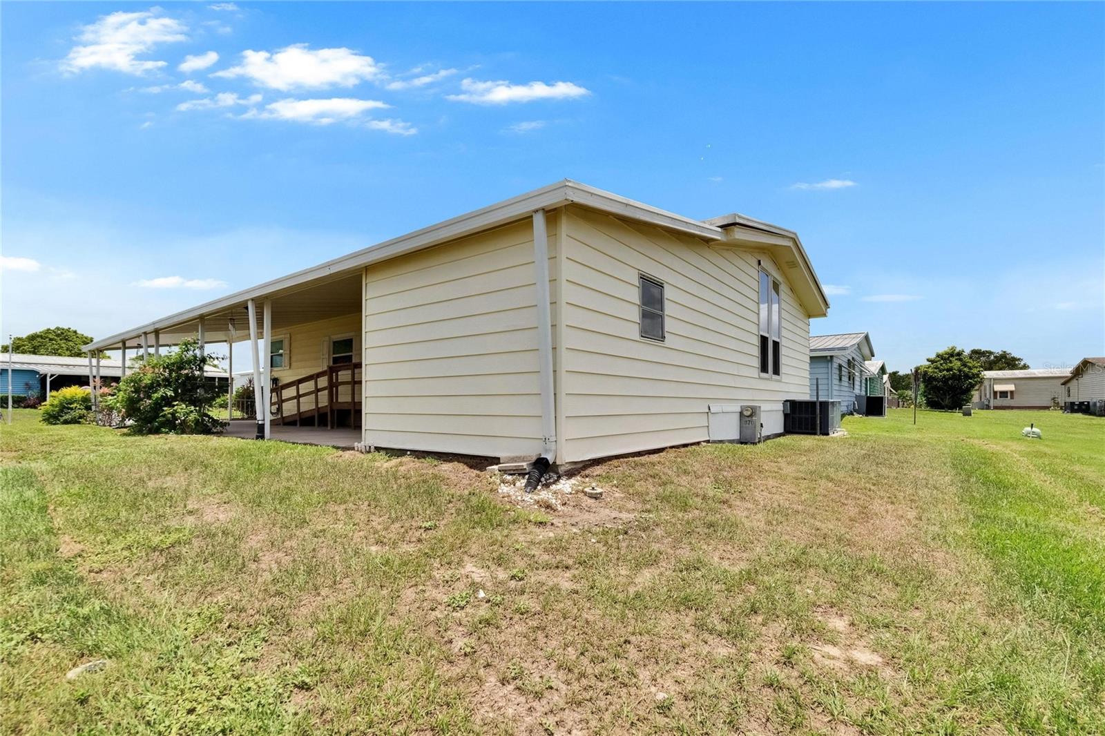 Image 43 of 53 For 1811 Sherwood Hill Dr