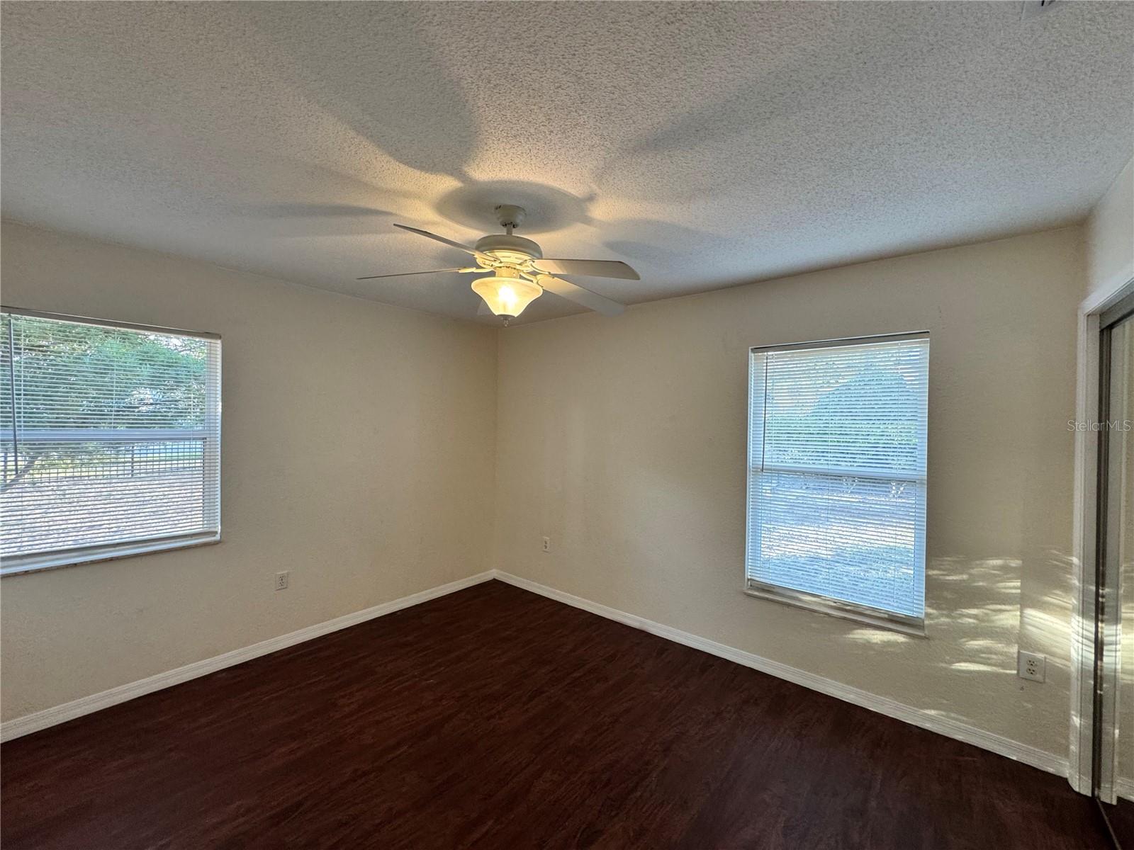 Image 25 of 36 For 794 Chelsea Way