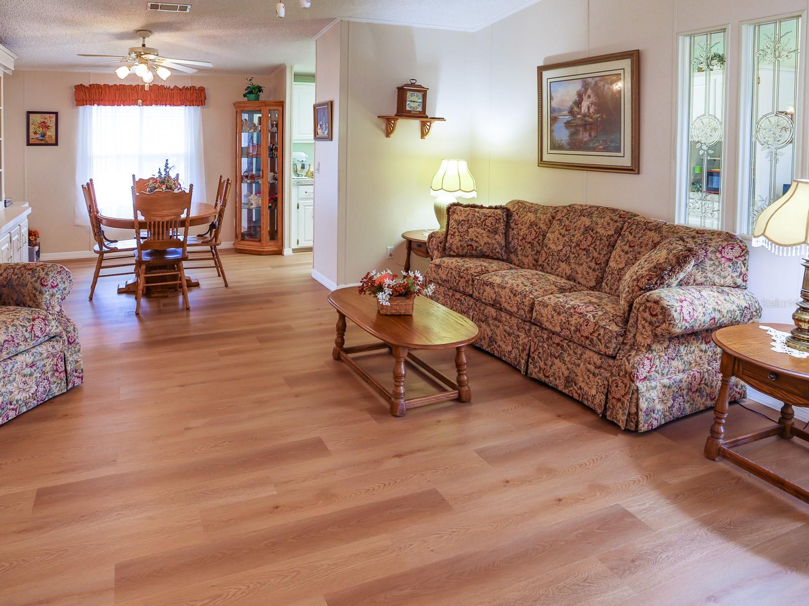 Image 19 of 39 For 6092 Southern Oaks Drive Se