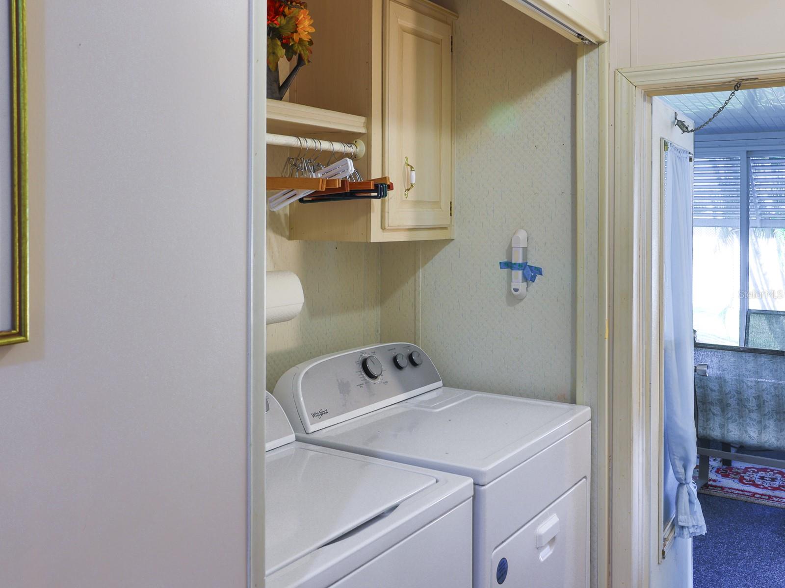 Image 28 of 39 For 6092 Southern Oaks Drive Se