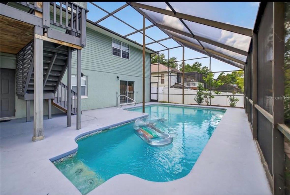 Image 10 of 12 For 1922 Matthew Court