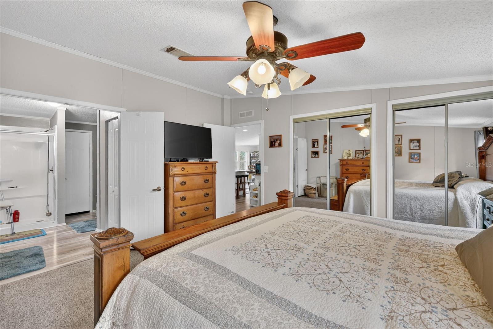 Image 21 of 35 For 16433 24th Place